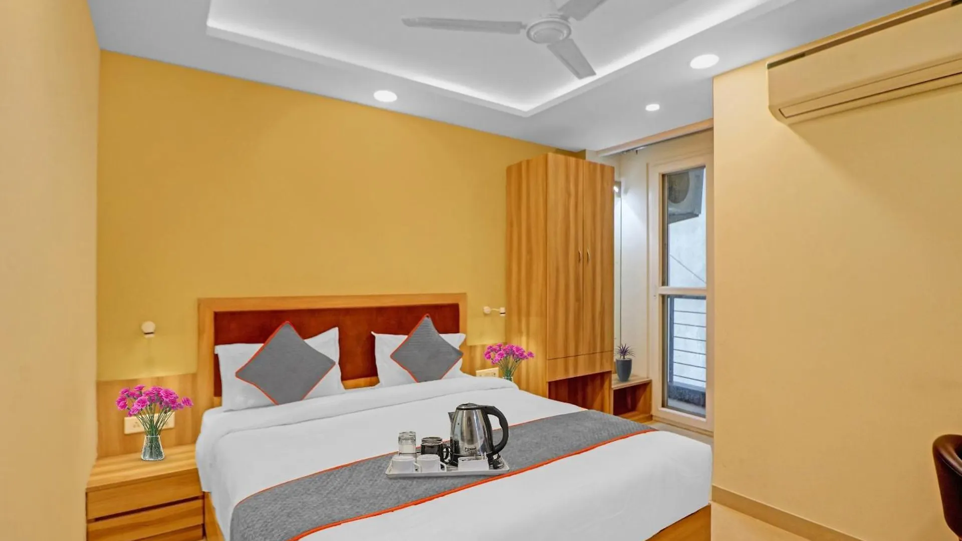 Hotel O Royal Residency Delhi  Delhi (National Capital Territory of India)